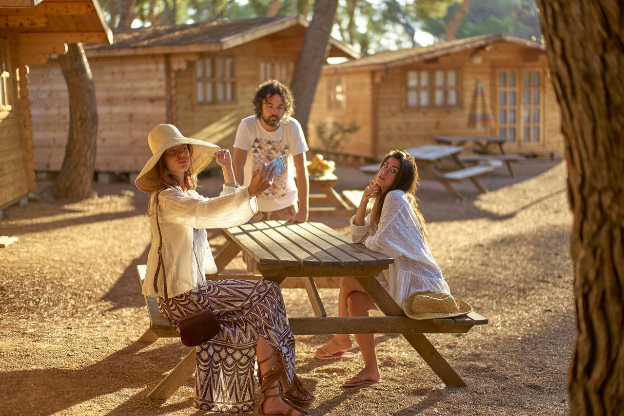 Camping Escana Hotel Es Canar  Luaran gambar