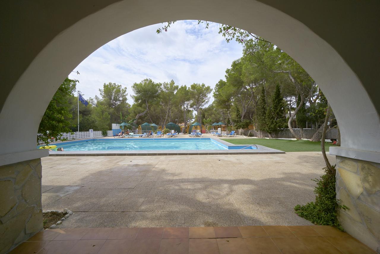 Camping Escana Hotel Es Canar  Luaran gambar